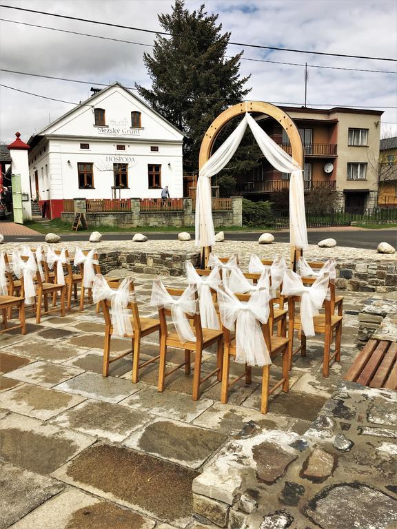 فندق Slezsky Grunt Háj ve Slezsku المظهر الخارجي الصورة
